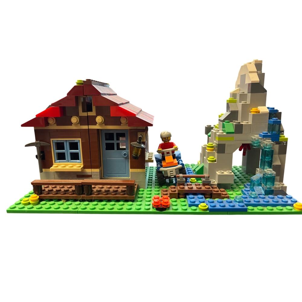 LEGO Creator Mountain Hut set, model number 31025 Complete Set